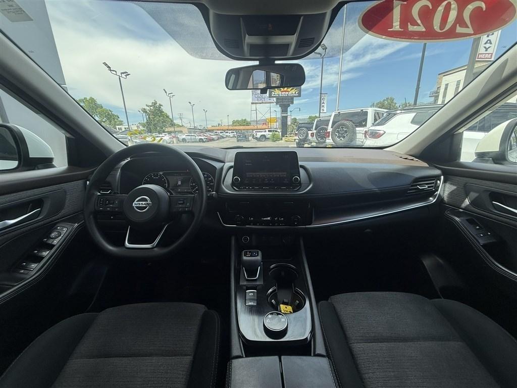 Nissan Rogue AWD SV 2021