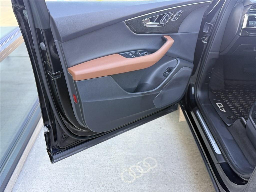 Audi Q7 Premium 55 TFSI quattro 2021
