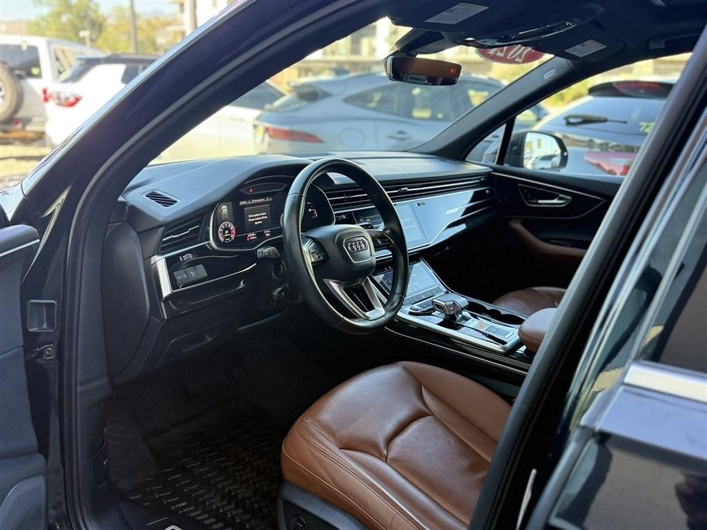 Audi Q7 Premium 55 TFSI quattro 2021