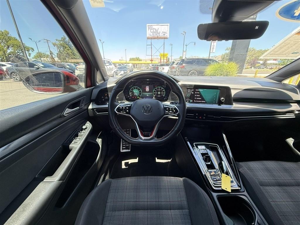 Volkswagen Golf GTI 2.0T S DSG 2024