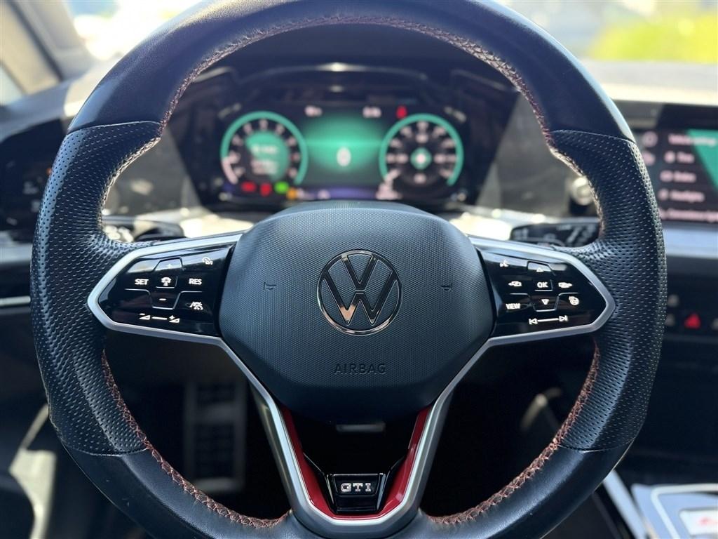 Volkswagen Golf GTI 2.0T S DSG 2024