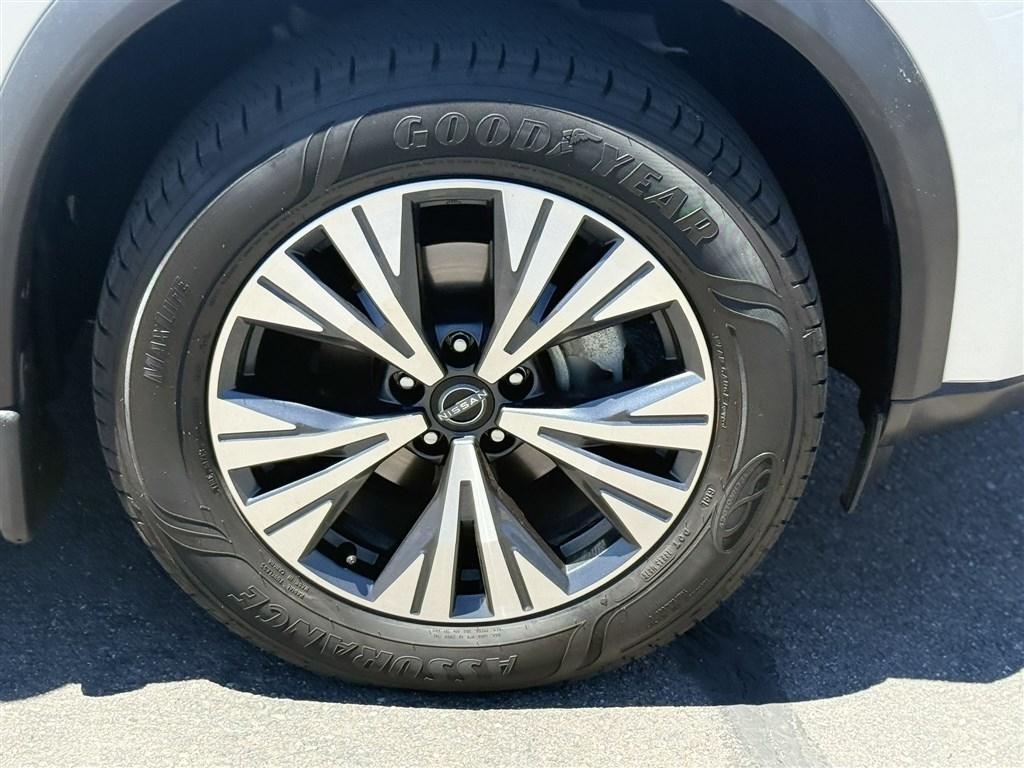 Nissan Rogue AWD SV 2022