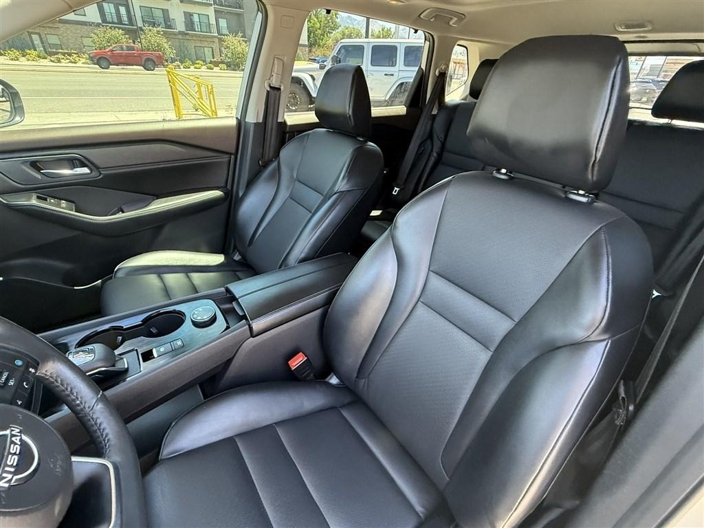 Nissan Rogue AWD SV 2022