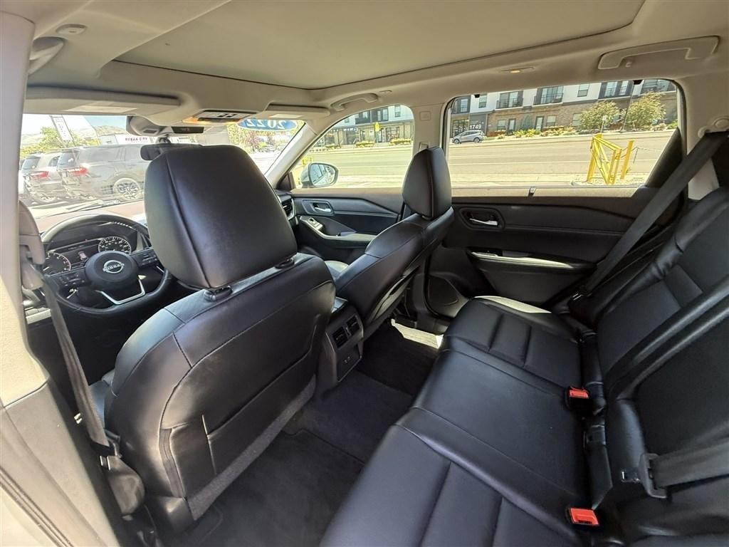 Nissan Rogue AWD SV 2022