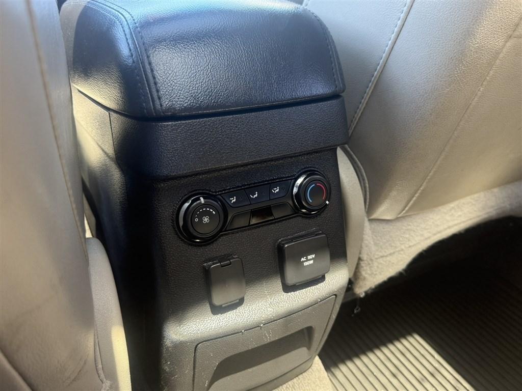 Ford Explorer Limited 4WD 2013