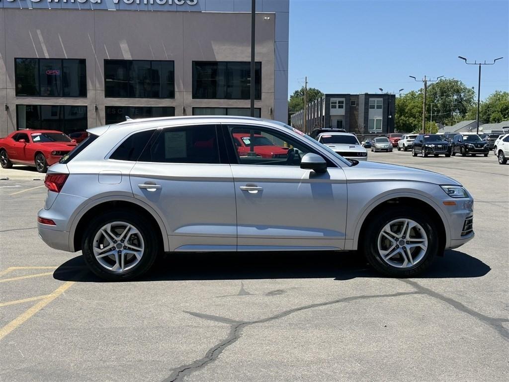 Audi Q5 Premium 45 TFSI quattro 2019