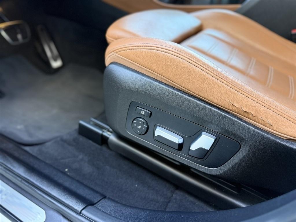 BMW X4 M40i Sports Activity Coupe 2019