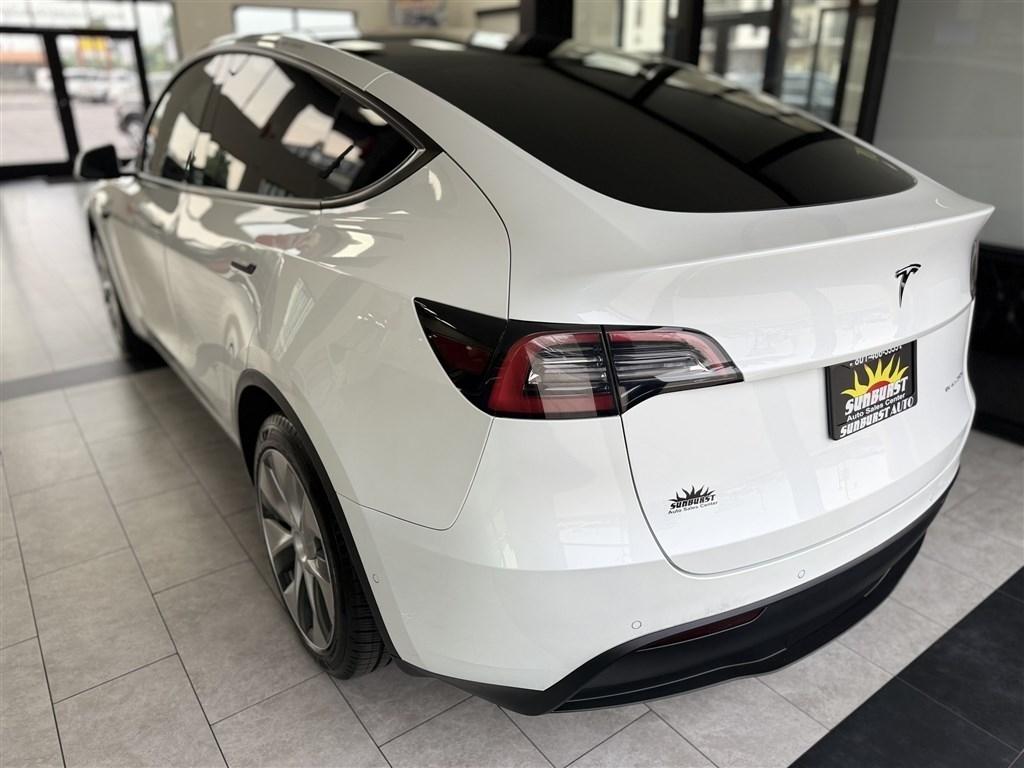 Tesla Model Y Long Range AWD 2021