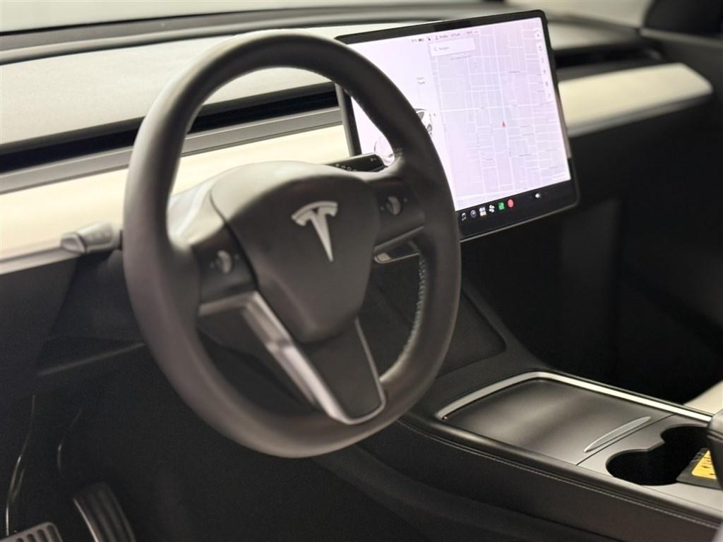Tesla Model Y Long Range AWD 2021