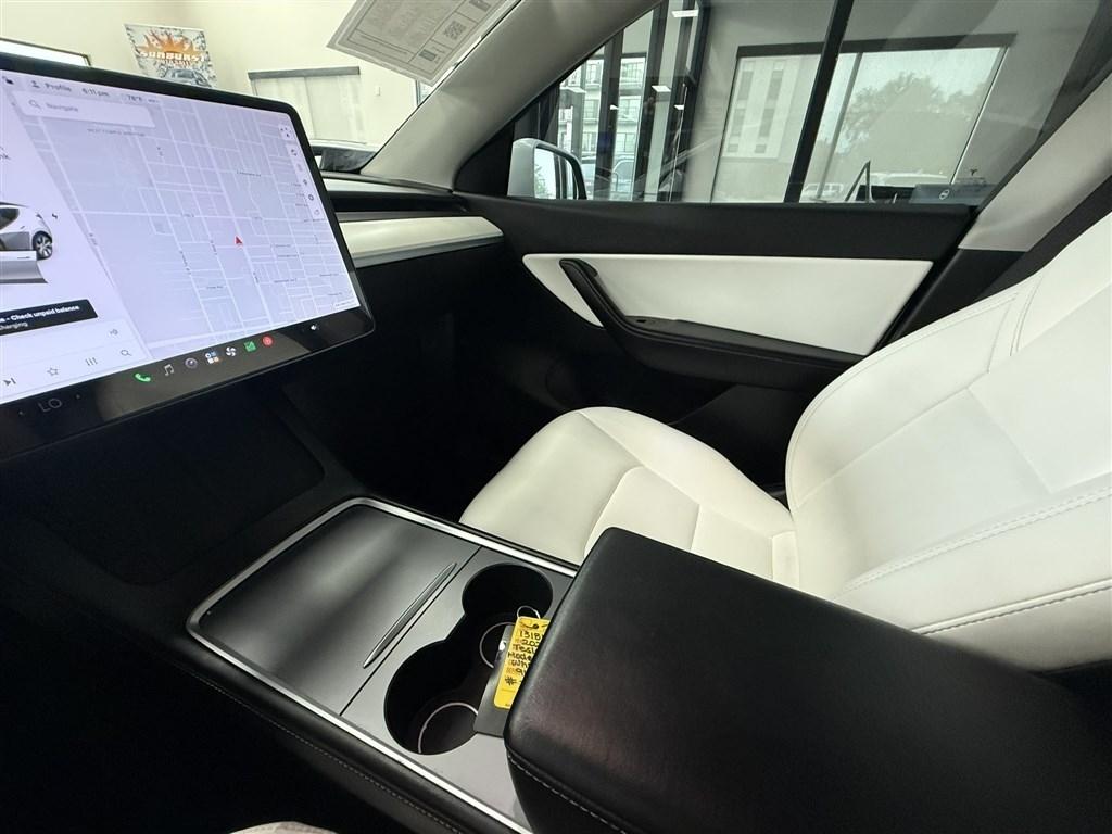 Tesla Model Y Long Range AWD 2021