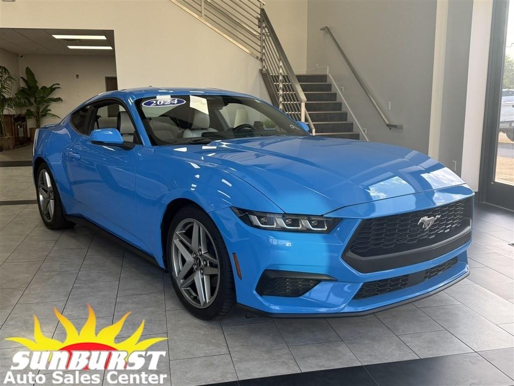 2024 Ford Mustang EcoBoost Fastback