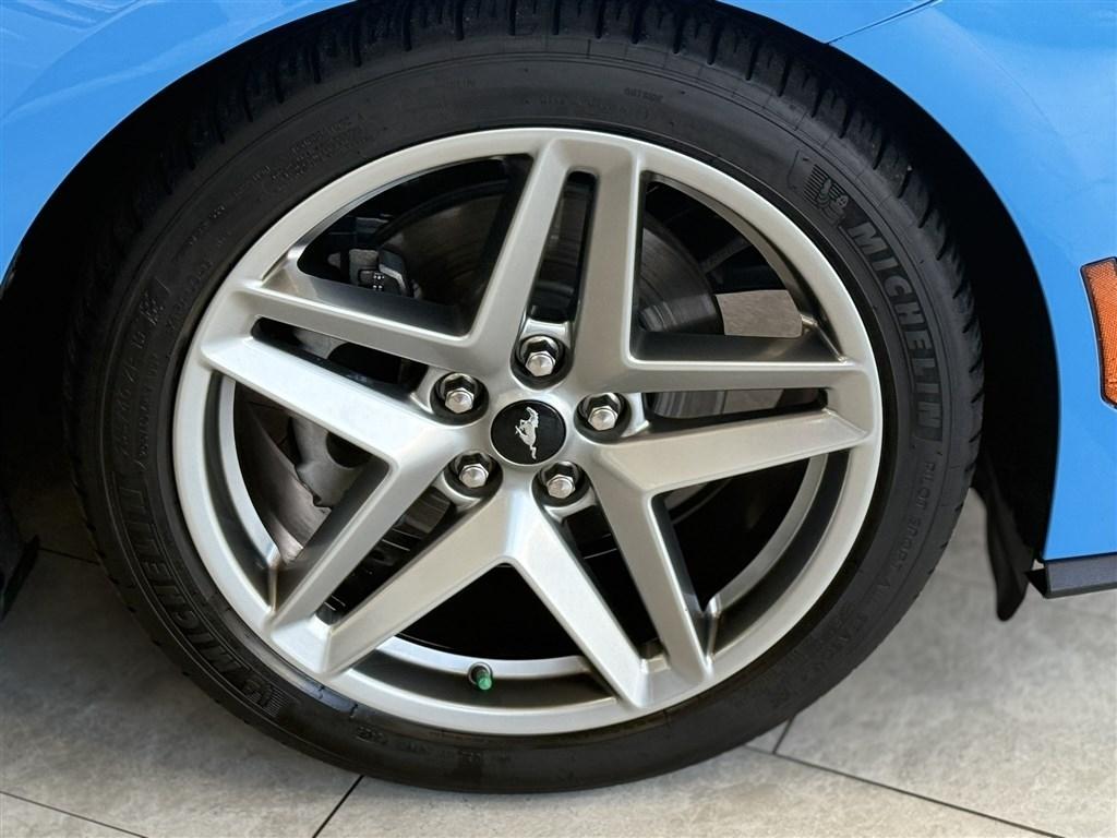 Ford Mustang EcoBoost Premium Coupe 2024