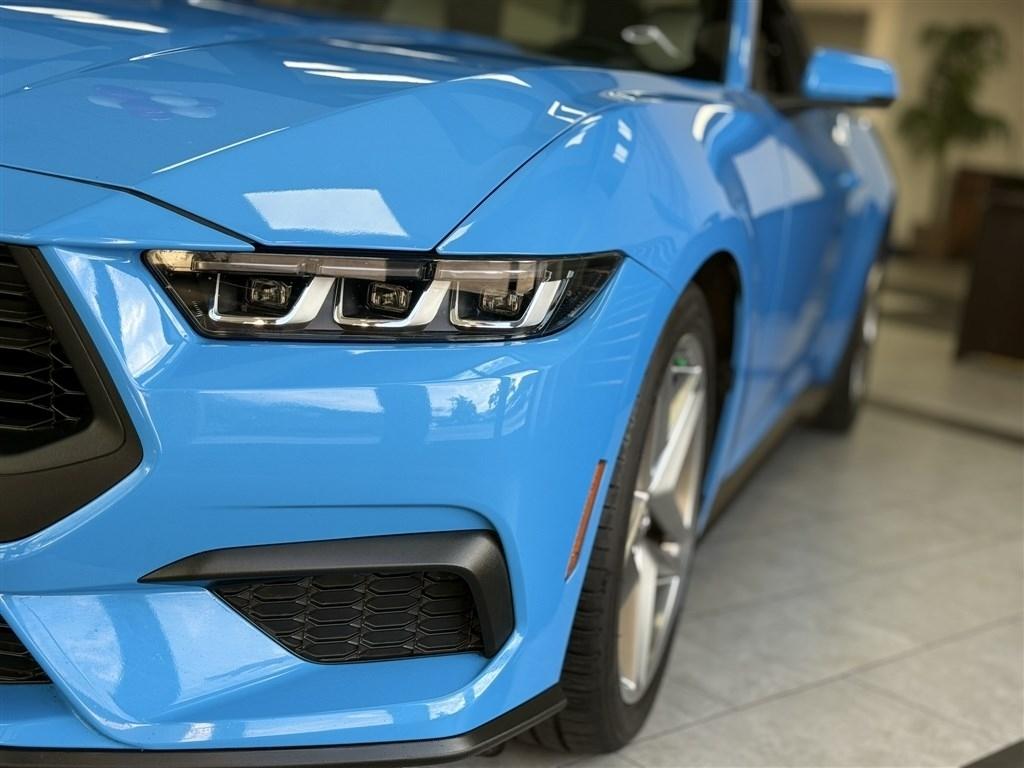 Ford Mustang EcoBoost Premium Coupe 2024