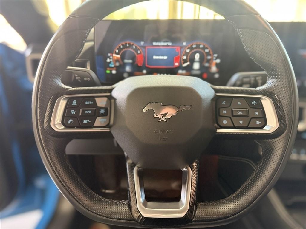 Ford Mustang EcoBoost Premium Coupe 2024