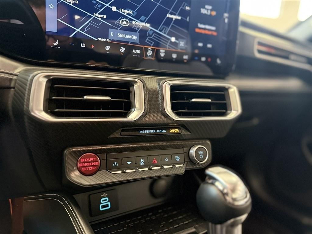Ford Mustang EcoBoost Premium Coupe 2024