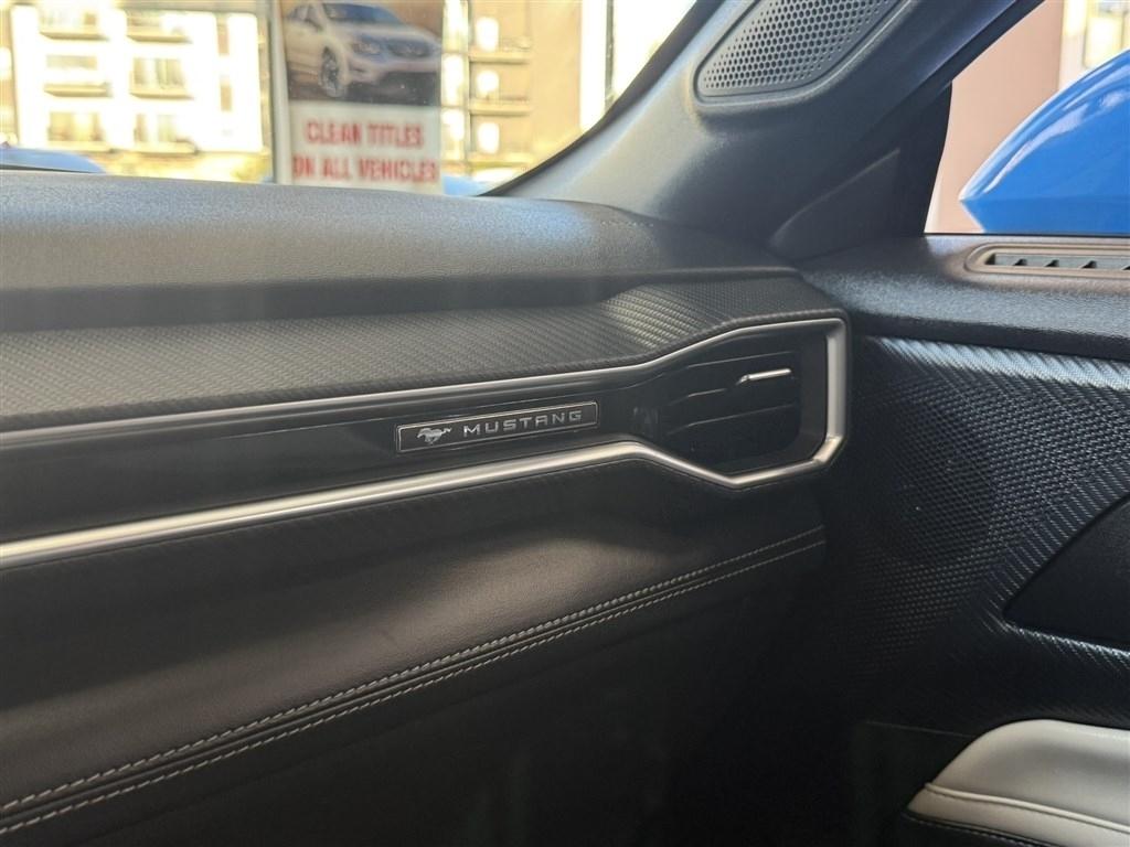 Ford Mustang EcoBoost Premium Coupe 2024
