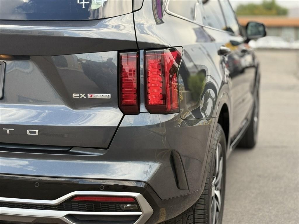 Kia Sorento EX AWD 2021