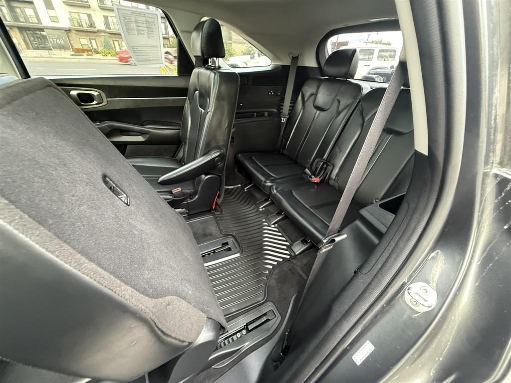 Kia Sorento EX AWD 2021
