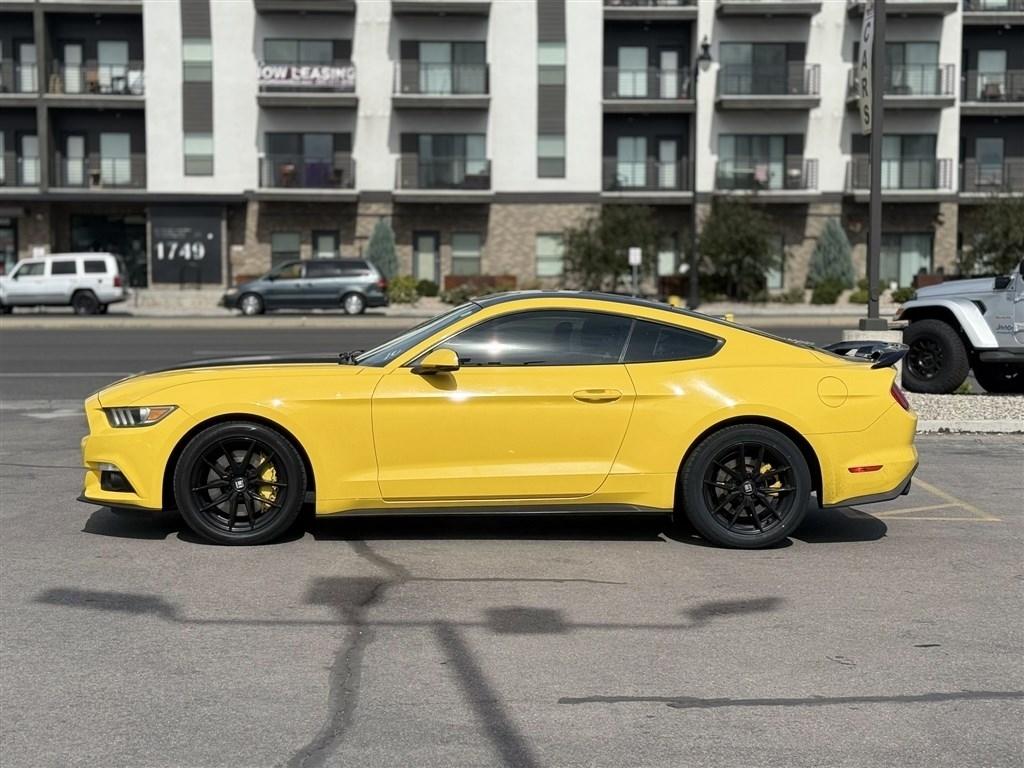 Ford Mustang EcoBoost Premium Coupe 2015