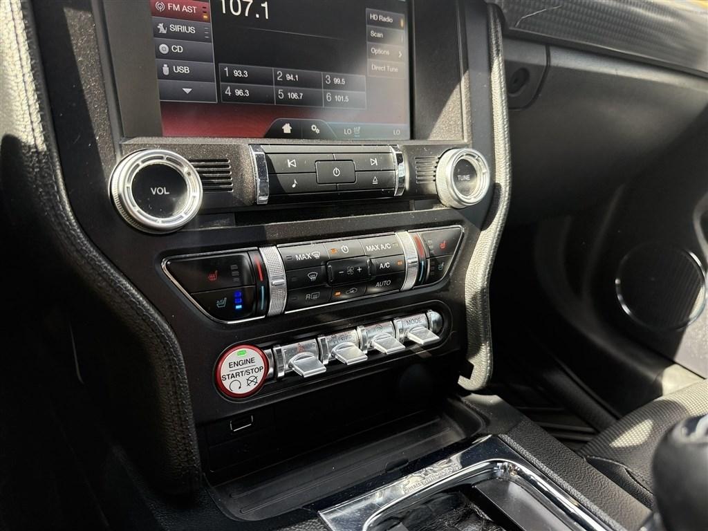 Ford Mustang EcoBoost Premium Coupe 2015