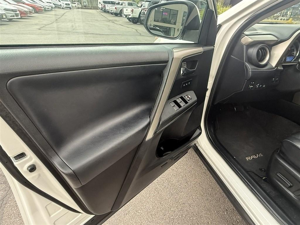 Toyota RAV4 Limited 2015