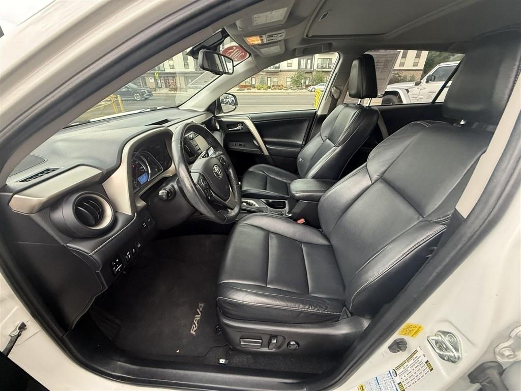 Toyota RAV4 Limited 2015