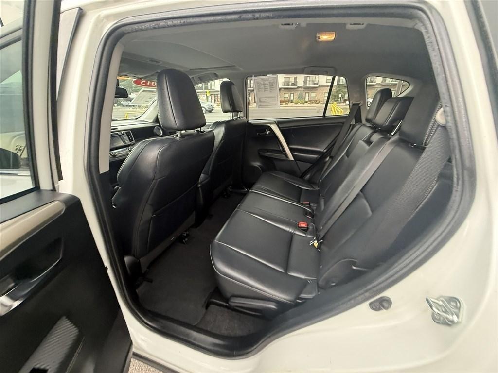 Toyota RAV4 Limited 2015