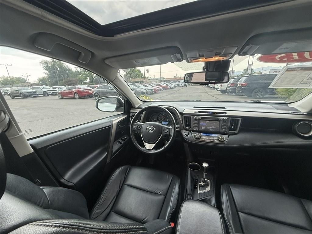 Toyota RAV4 Limited 2015