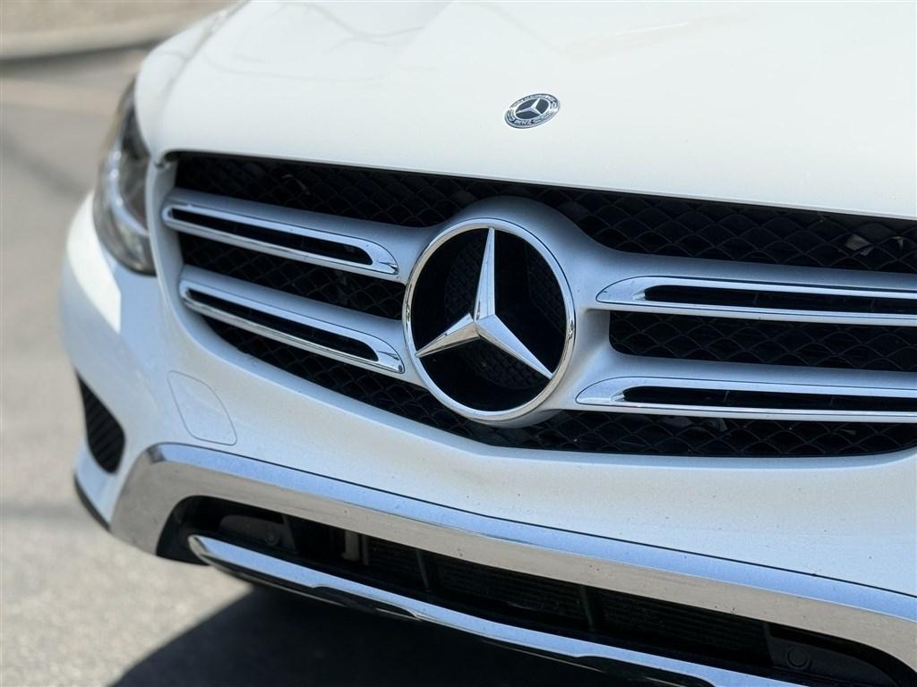 Mercedes-Benz GLC GLC 300 4MATIC SUV 2018