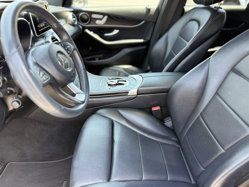 Mercedes-Benz GLC GLC 300 4MATIC SUV 2018