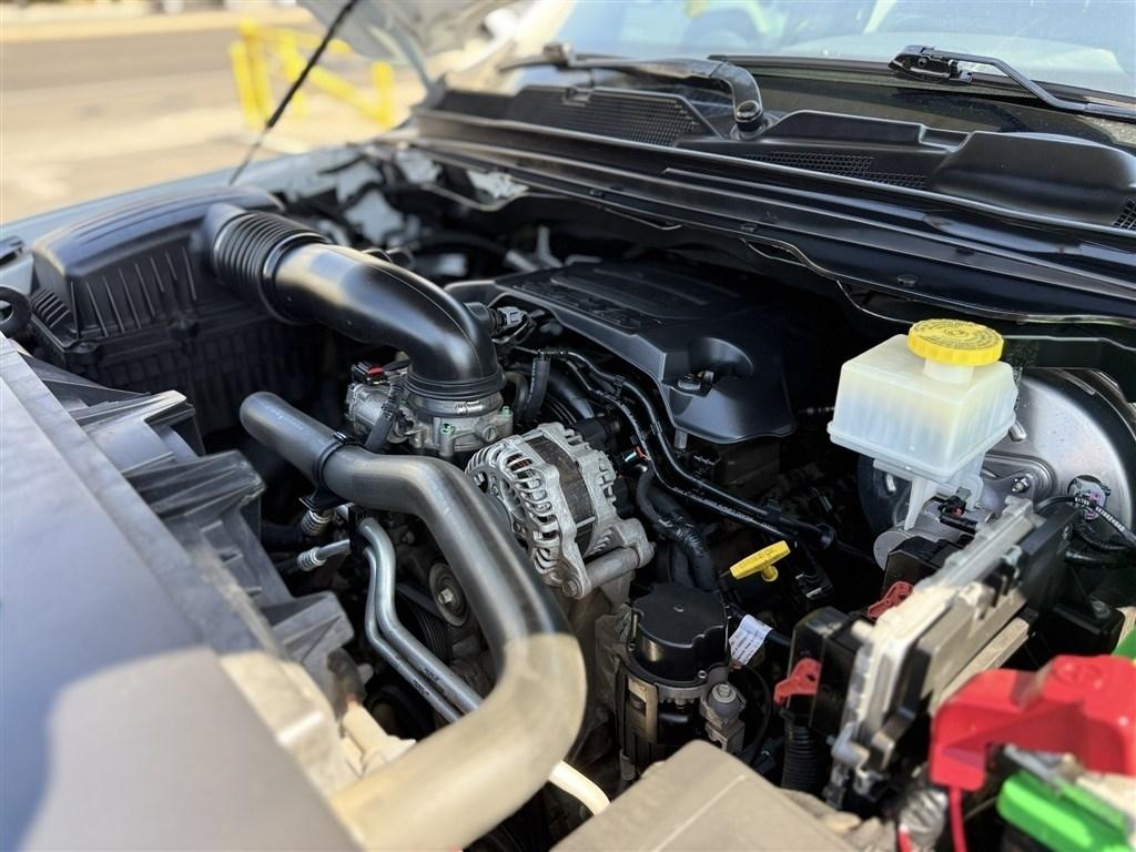 RAM 1500 Sport 4x4 Quad Cab 6'4" Box 2019