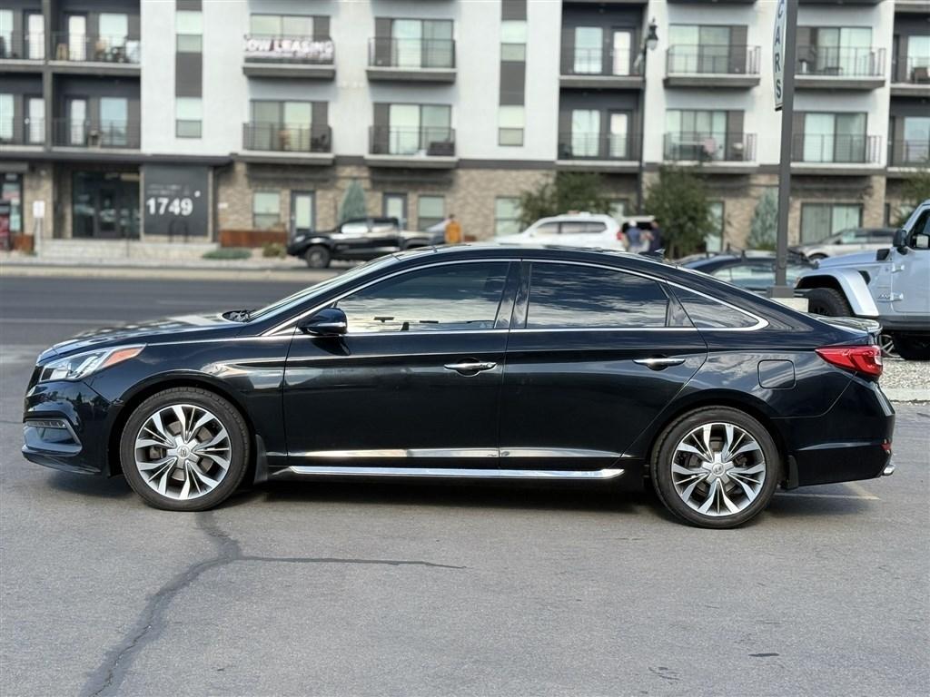Hyundai Sonata 4dr Sdn 2.0T Limited 2015