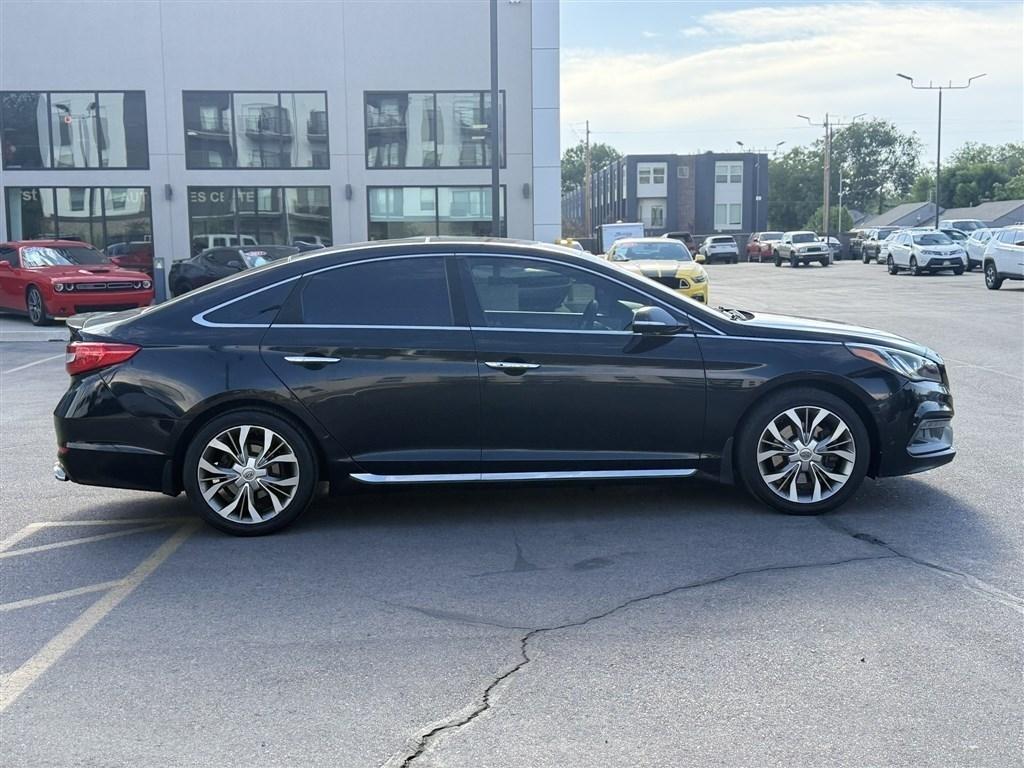 Hyundai Sonata 4dr Sdn 2.0T Limited 2015