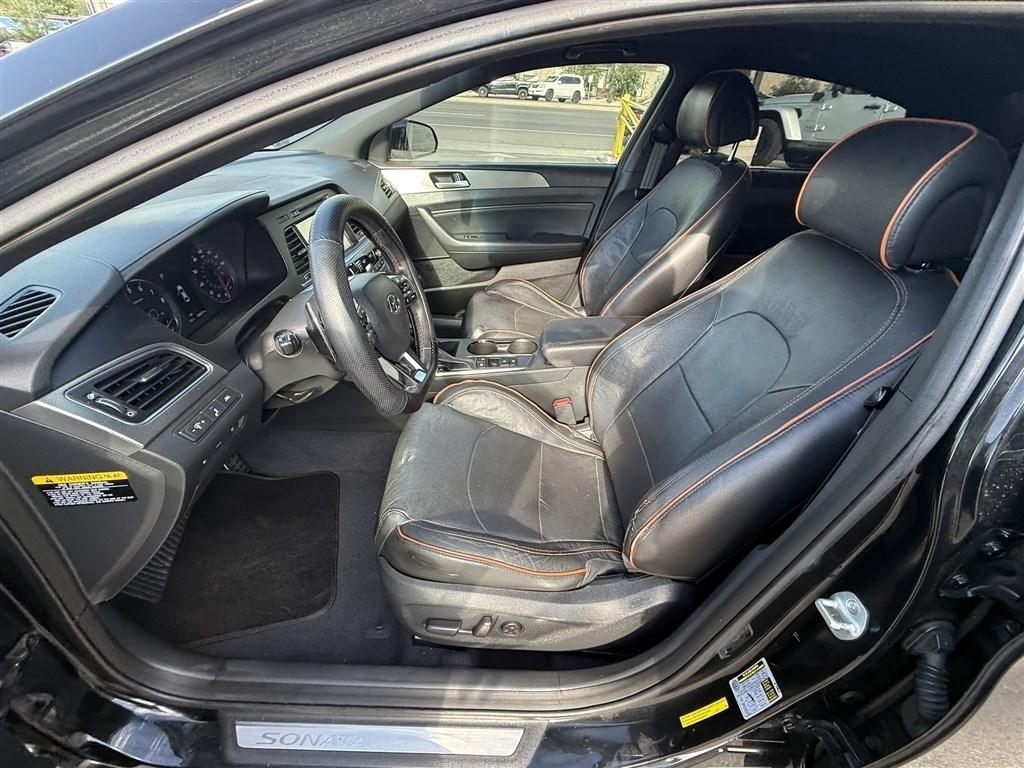 Hyundai Sonata 4dr Sdn 2.0T Limited 2015
