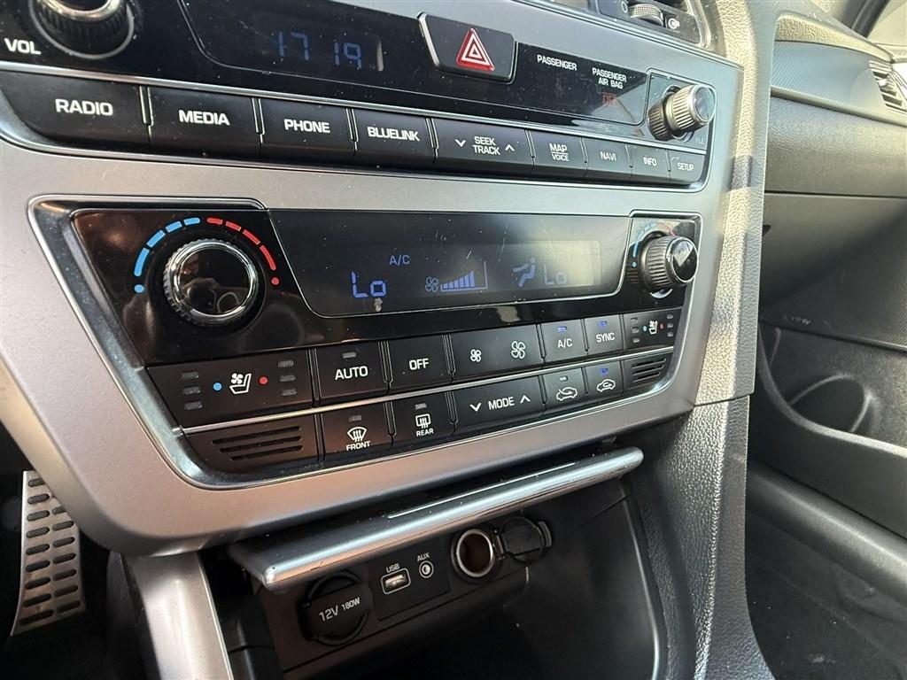 Hyundai Sonata 4dr Sdn 2.0T Limited 2015