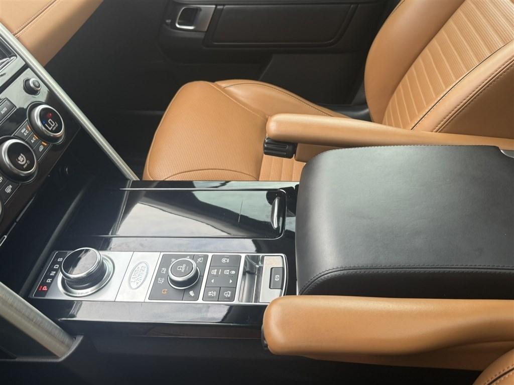 Land Rover Discovery HSE Luxury V6 Supercharged 2019