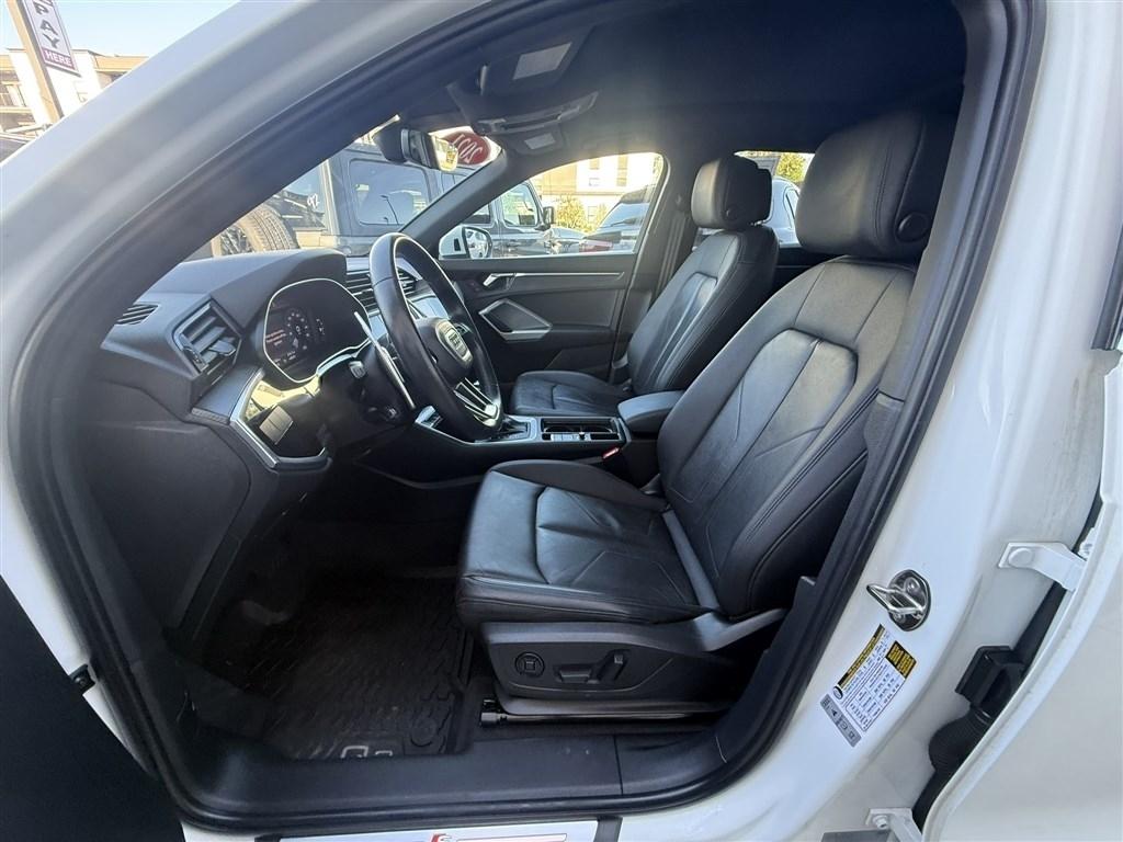 Audi Q3 S line Premium 45 TFSI quattro 2021