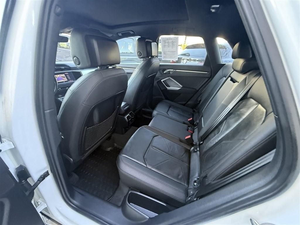 Audi Q3 S line Premium 45 TFSI quattro 2021
