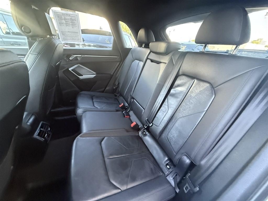 Audi Q3 S line Premium 45 TFSI quattro 2021