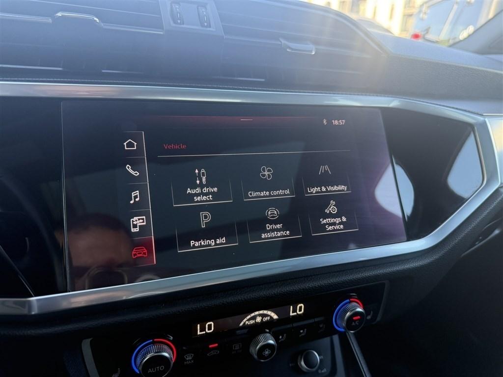 Audi Q3 S line Premium 45 TFSI quattro 2021