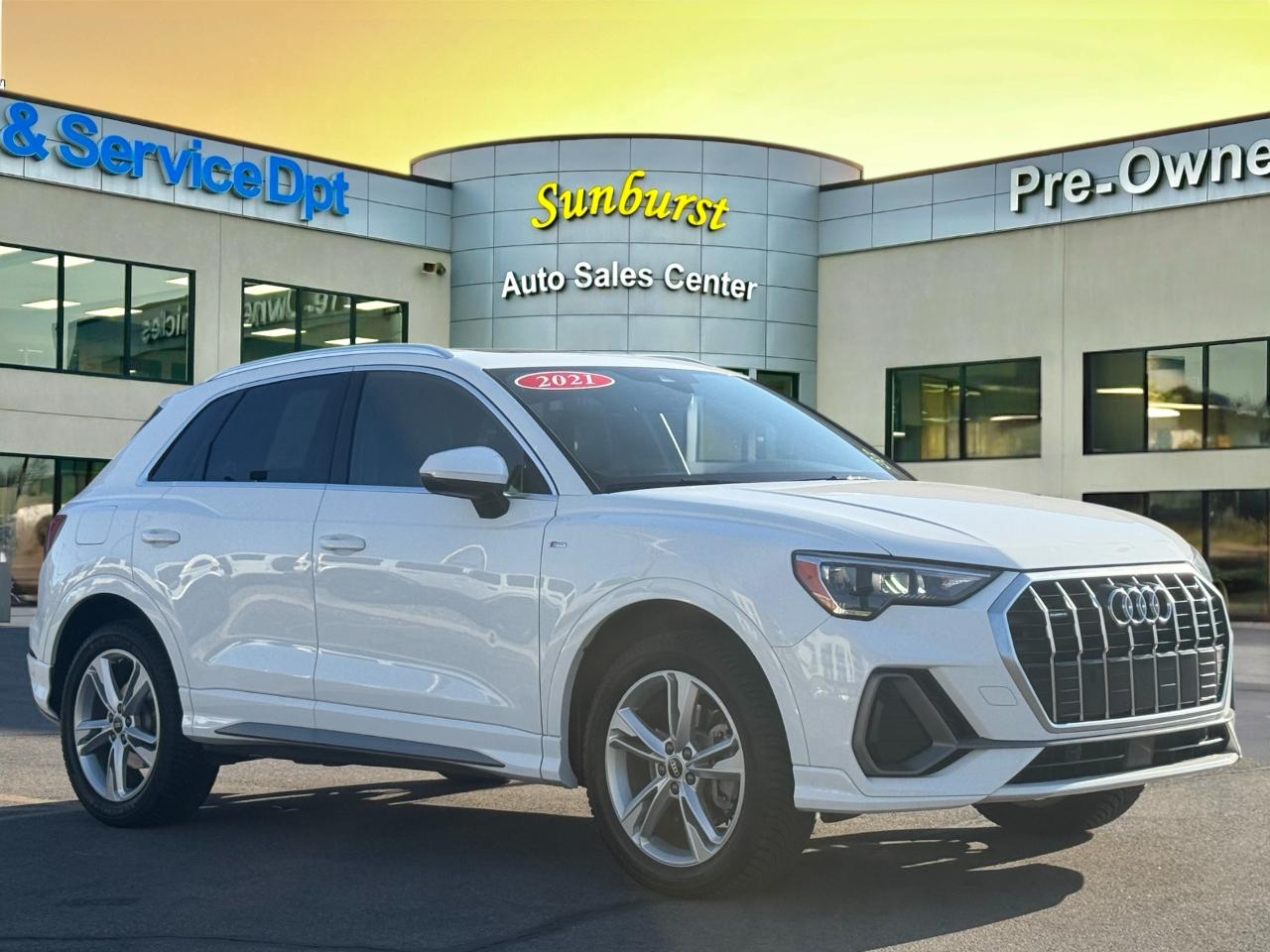 2021 Audi Q3 S line Premium 45 TFSI quattro