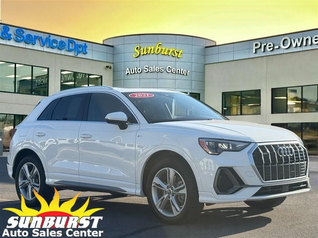 2021 Audi Q3 S line Premium 45 TFSI quattro