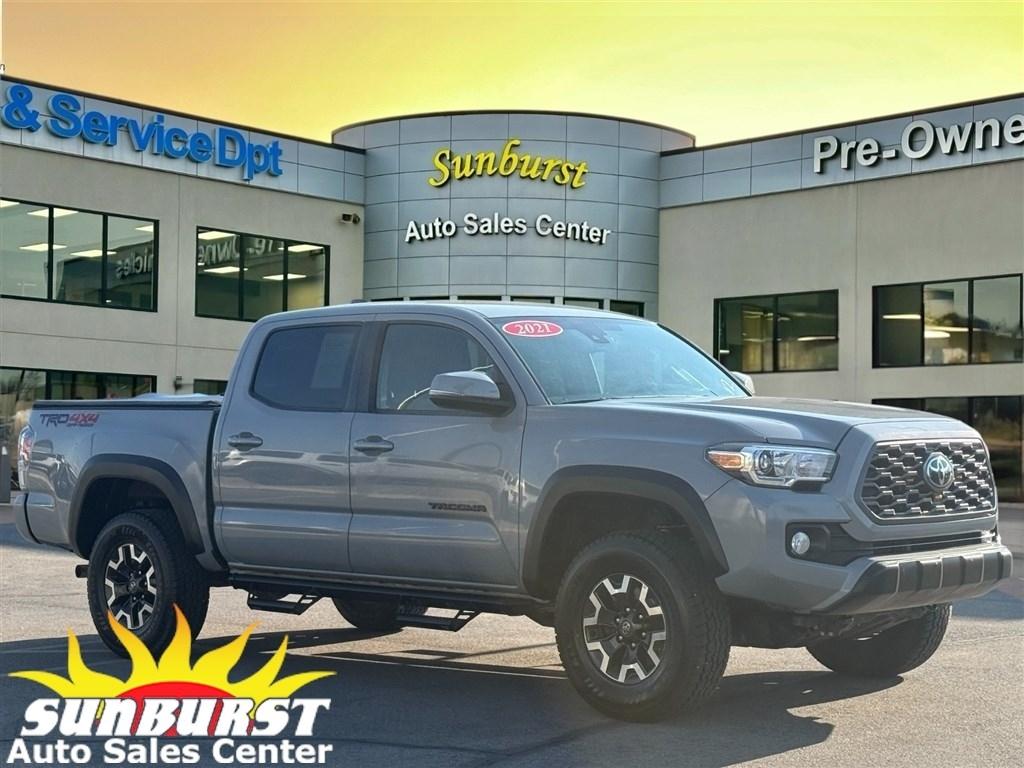 2021 Toyota Tacoma 4WD SR Double Cab 5' Bed V6 AT (Natl)