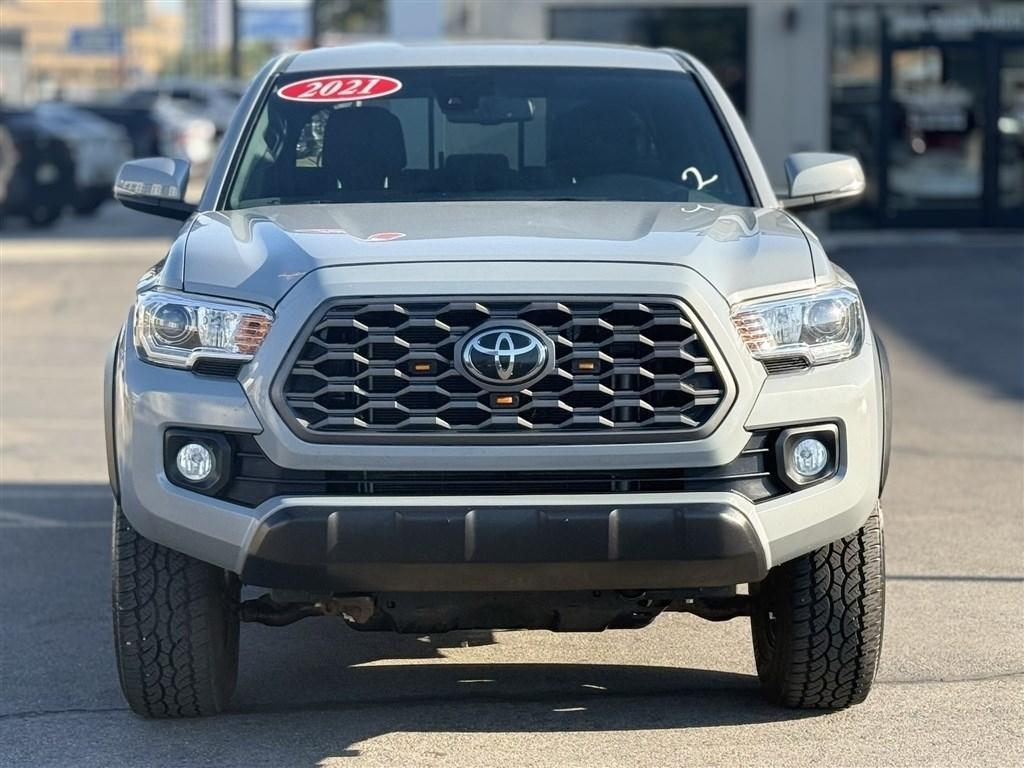 Toyota Tacoma 4WD TRD Off Road Double Cab 5' Bed V6 MT (Natl) 2021