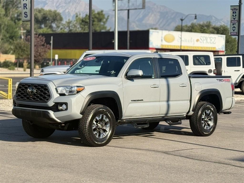 Toyota Tacoma 4WD TRD Off Road Double Cab 5' Bed V6 MT (Natl) 2021