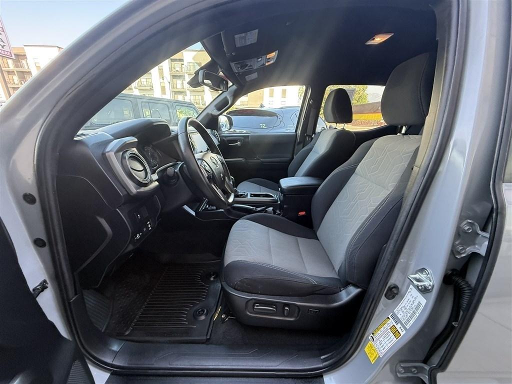 Toyota Tacoma 4WD TRD Off Road Double Cab 5' Bed V6 MT (Natl) 2021