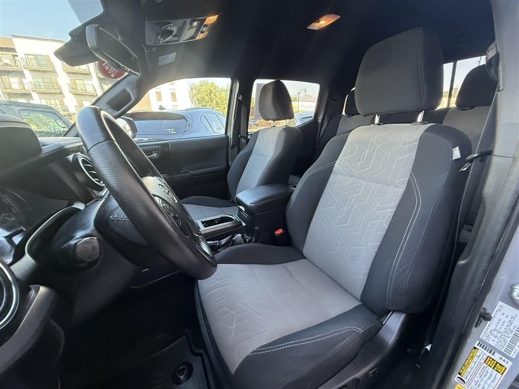 Toyota Tacoma 4WD TRD Off Road Double Cab 5' Bed V6 MT (Natl) 2021