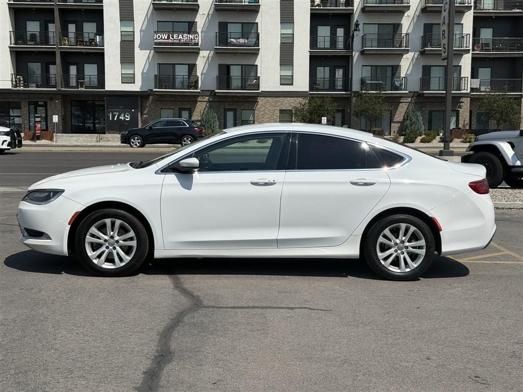 Chrysler 200 Limited FWD 2016
