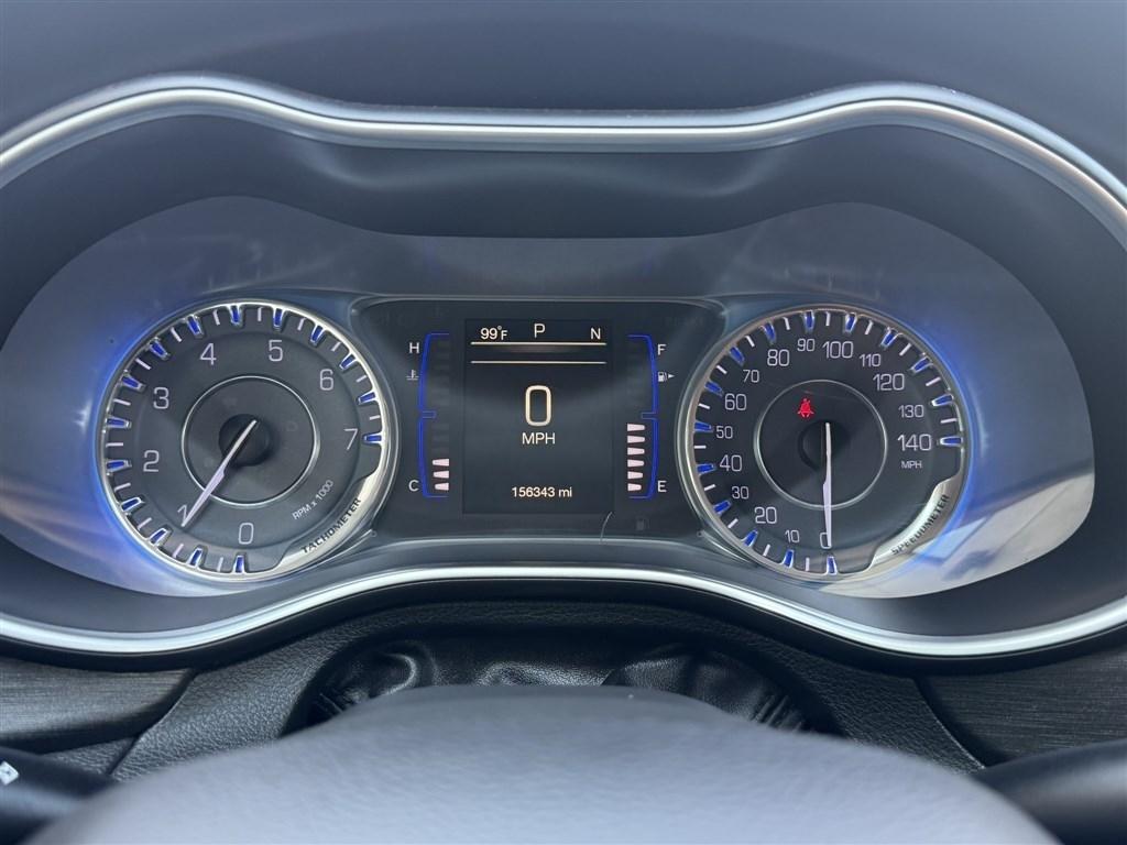 Chrysler 200 Limited FWD 2016