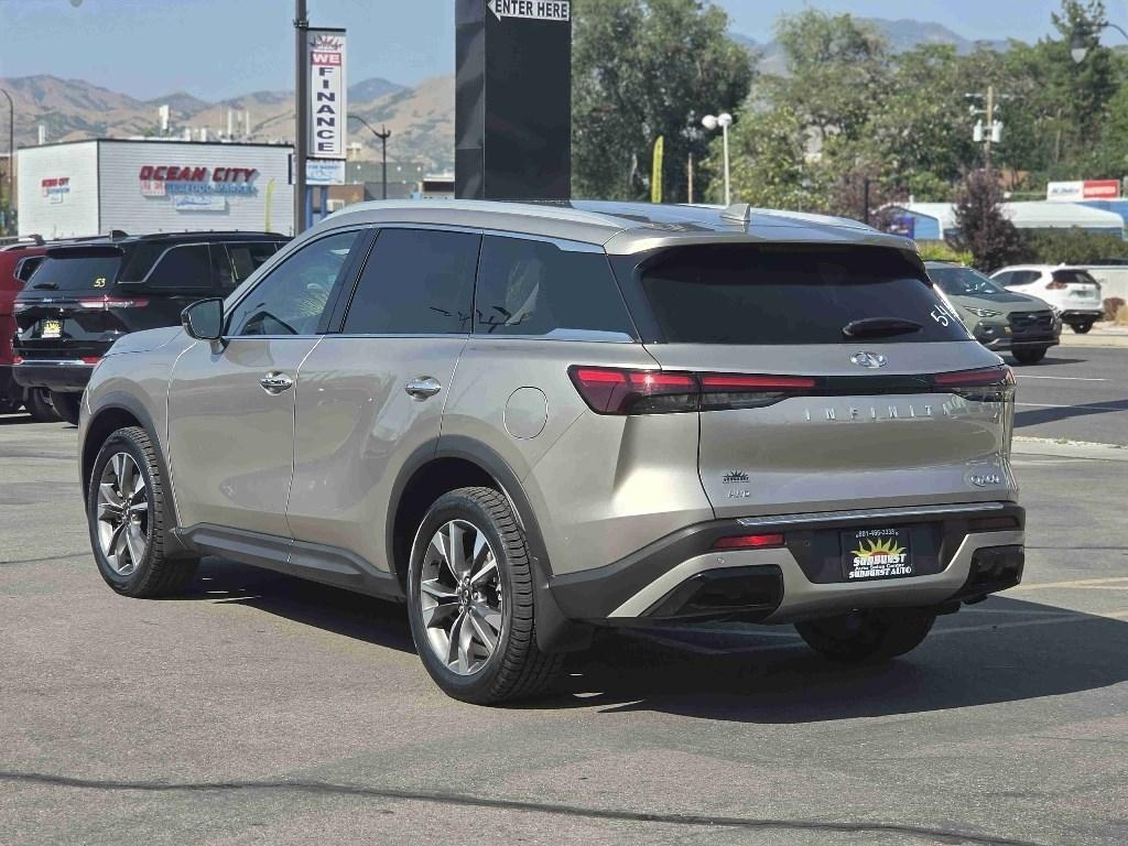 Infiniti QX60 LUXE AWD 2023